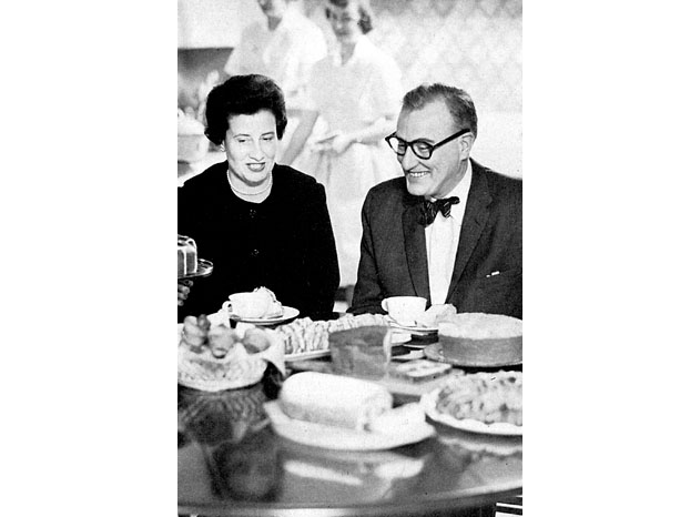 Mercedes Bates, Oregon State - Chi, Woman of the Year 1970