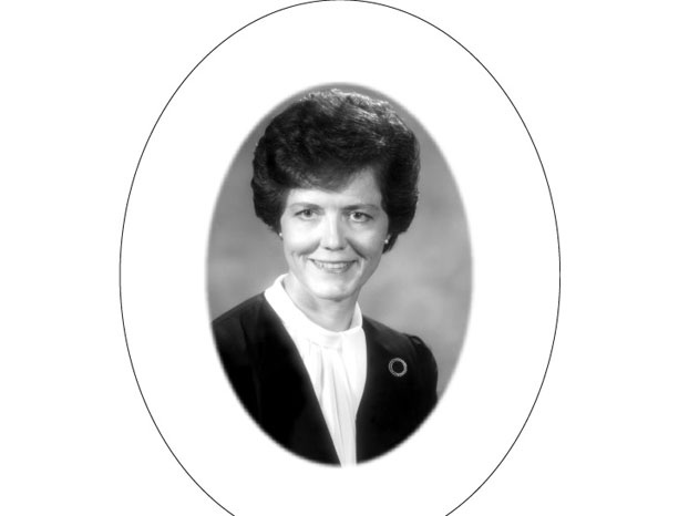 Dr. Carolyn Leach Huntoon, Epsilon Beta, Northwestern State - Louisiana, Woman of the Year 1977