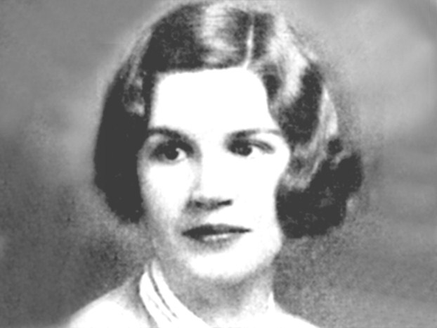 Dorothy Mumford Williams,  Adelphi (NY) - Alpha Zeta